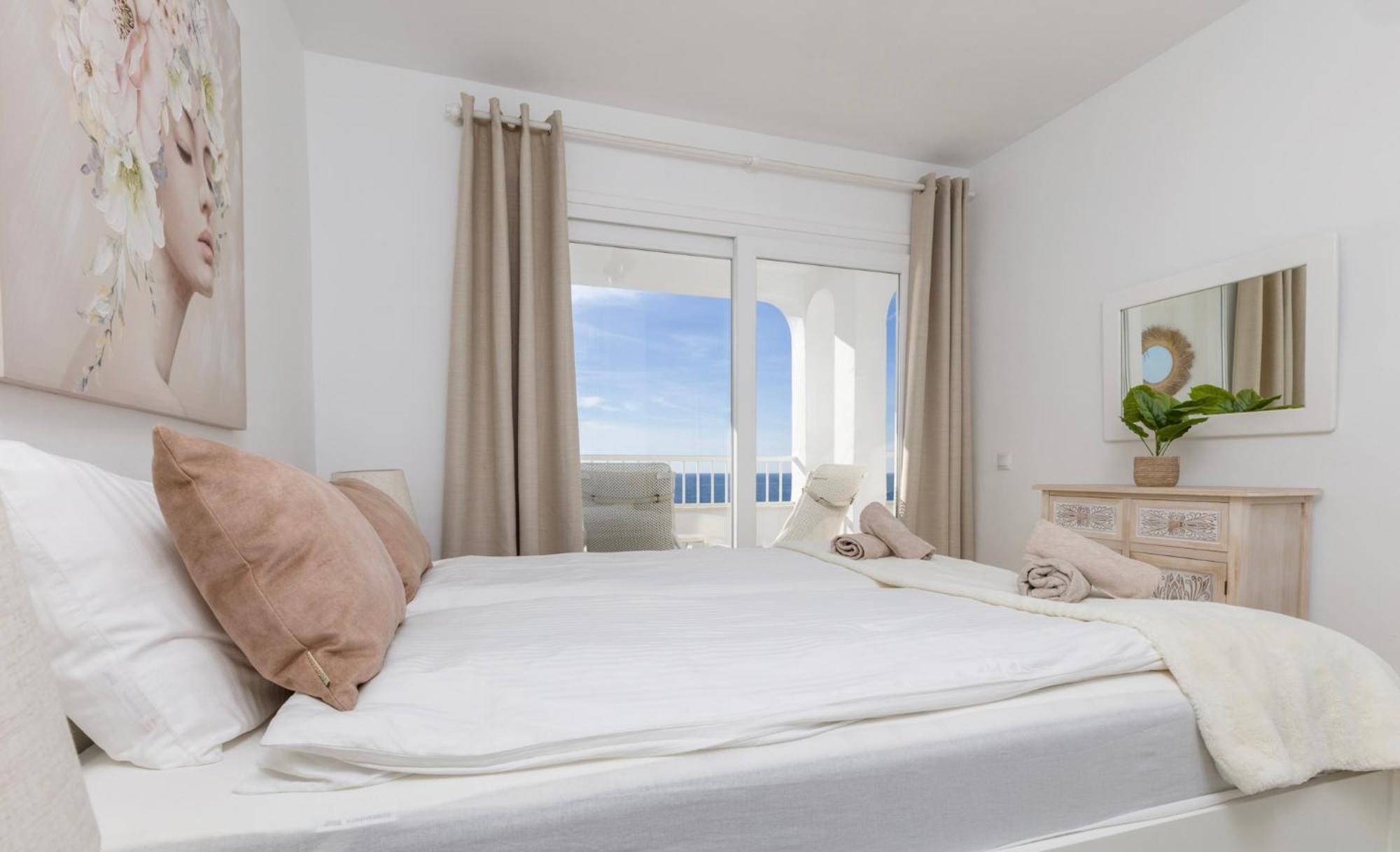 Oceanfront Mijas Apartment Exterior photo